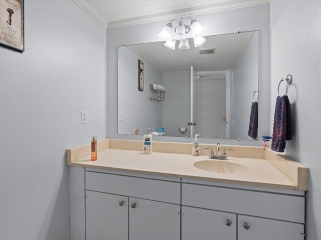 11926 Leisure Drive, Dallas, TX 75243