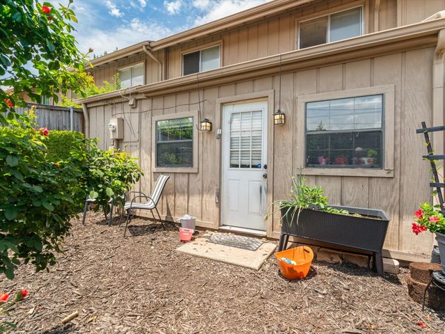 11926 Leisure Drive, Dallas, TX 75243