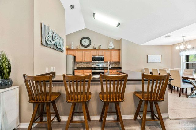 1677 Village Pkwy, Gulf Breeze, FL 32561