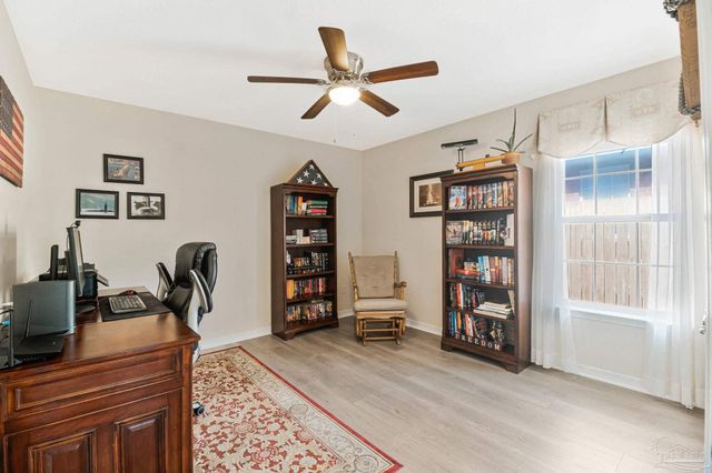 1677 Village Pkwy, Gulf Breeze, FL 32561