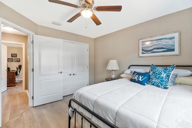 1677 Village Pkwy, Gulf Breeze, FL 32561