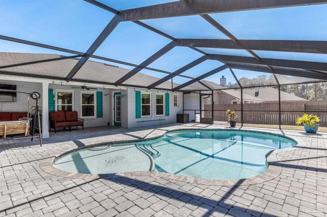 1677 Village Pkwy, Gulf Breeze, FL 32561
