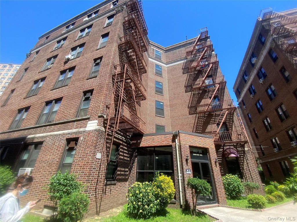 140-30 Sanford Avenue 5A, Flushing, NY 11355