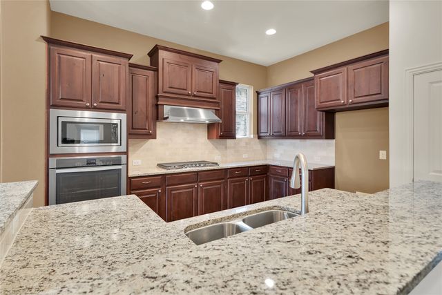 1003 Edgefield Lane, Forney, TX 75126
