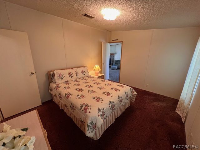 10070 S Arabian Avenue, Floral City, FL 34436