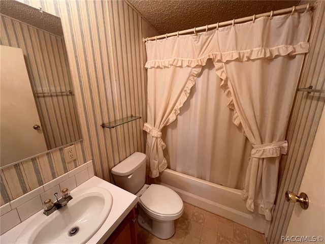 10070 S Arabian Avenue, Floral City, FL 34436