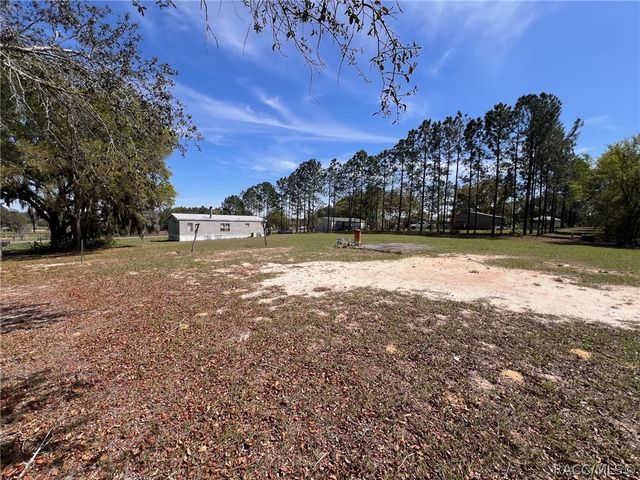 10070 S Arabian Avenue, Floral City, FL 34436