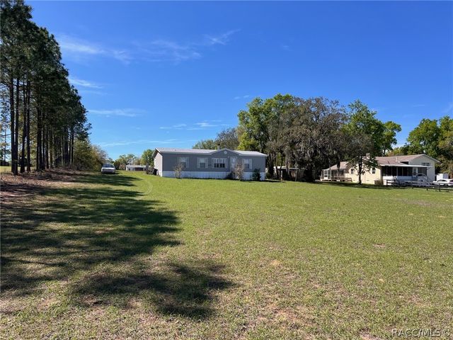 10070 S Arabian Avenue, Floral City, FL 34436