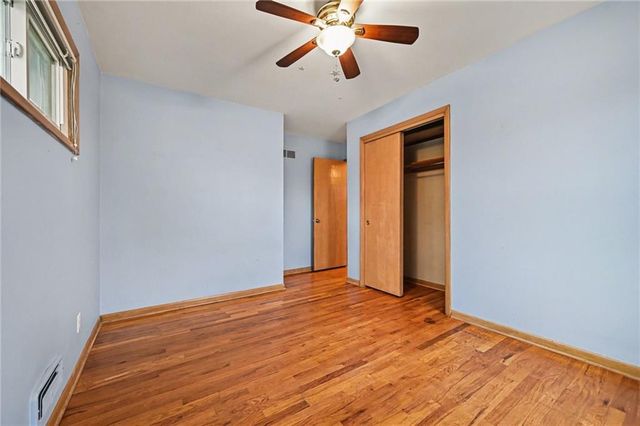 9106 W 97th Street, Overland Park, KS 66212