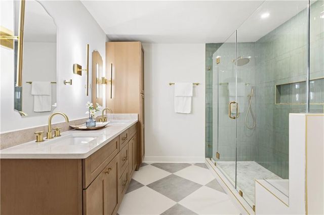 4925 Olaughlin SW Court, Mableton, GA 30126