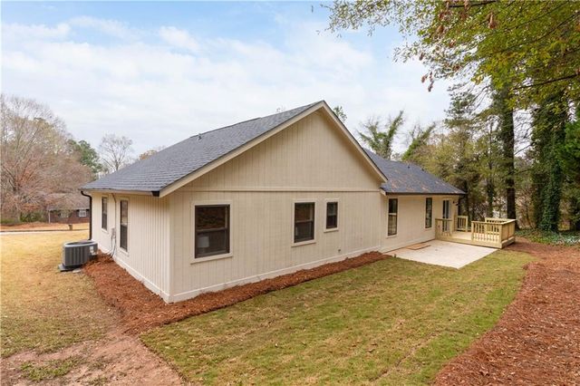 4925 Olaughlin SW Court, Mableton, GA 30126