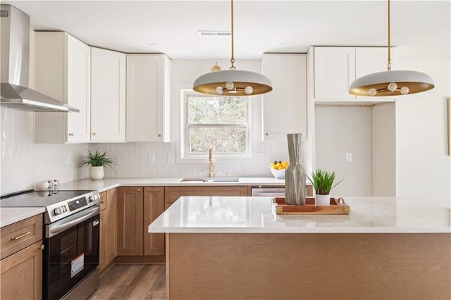 4925 Olaughlin SW Court, Mableton, GA 30126