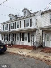 635 BORDENTOWN RD, Burlington, NJ 08016