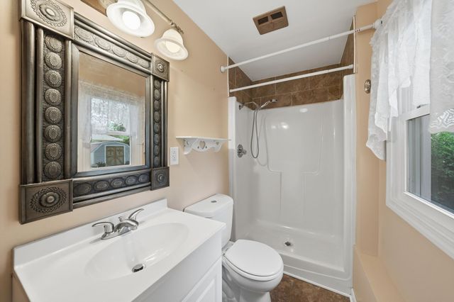 134 Michael Lane, New Lenox, IL 60451