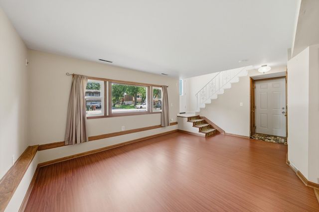134 Michael Lane, New Lenox, IL 60451