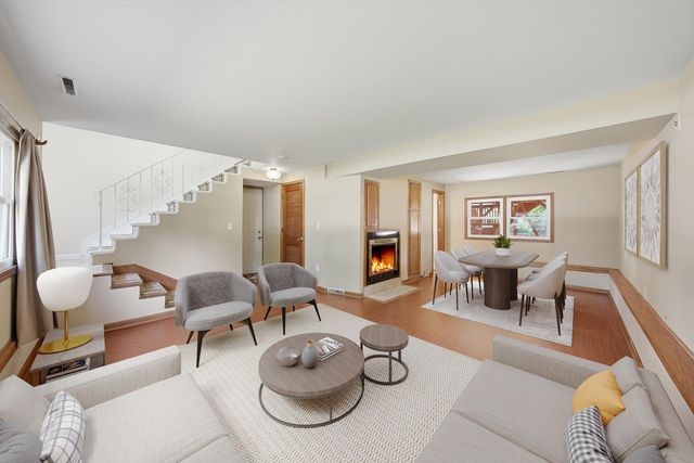134 Michael Lane, New Lenox, IL 60451