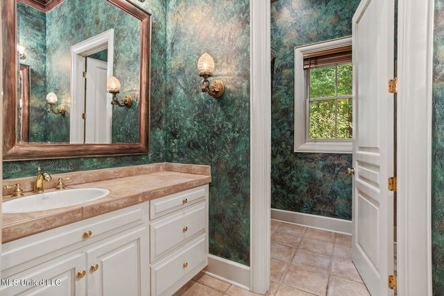131 Oakhurst Trail, Ridgeland, MS 39157