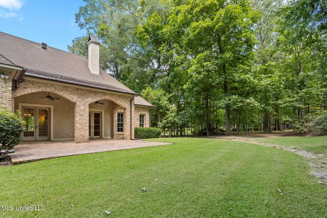 131 Oakhurst Trail, Ridgeland, MS 39157