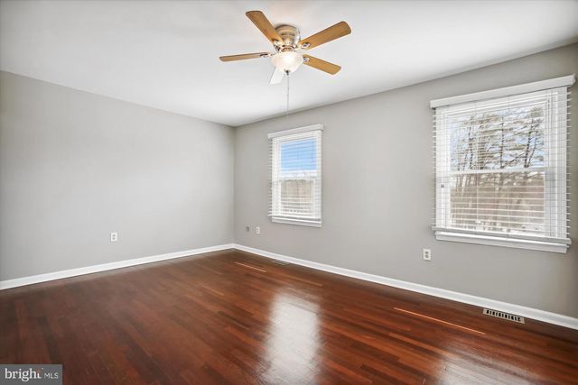 1962 MARINER LN, Woodbridge, VA 22192