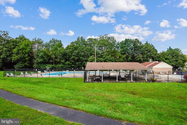 1962 MARINER LN, Woodbridge, VA 22192