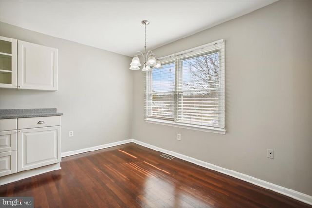 1962 MARINER LN, Woodbridge, VA 22192