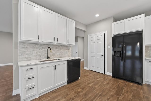 15608 Navajo Trail, Willis, TX 77378