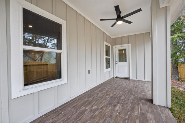 15608 Navajo Trail, Willis, TX 77378