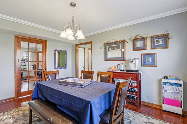 4434 W Windsong Court, New Palestine, IN 46163