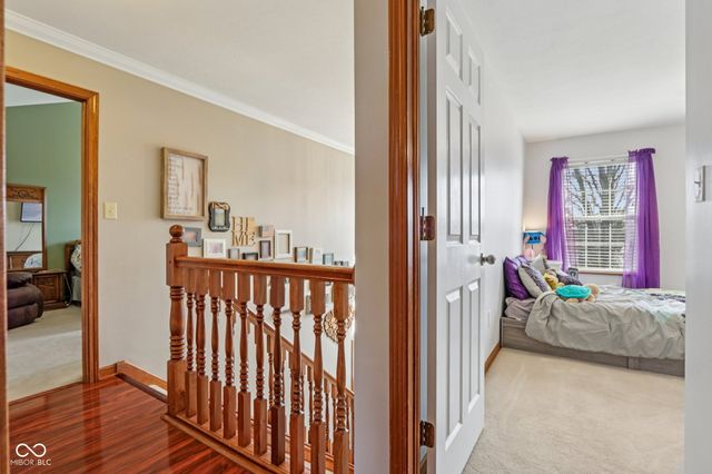 4434 W Windsong Court, New Palestine, IN 46163