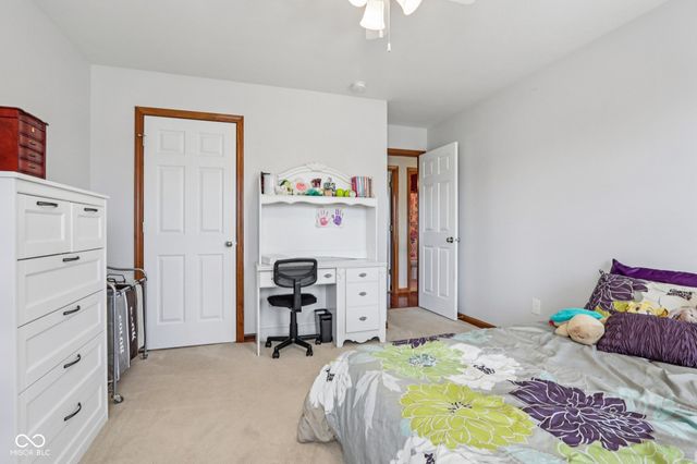 4434 W Windsong Court, New Palestine, IN 46163