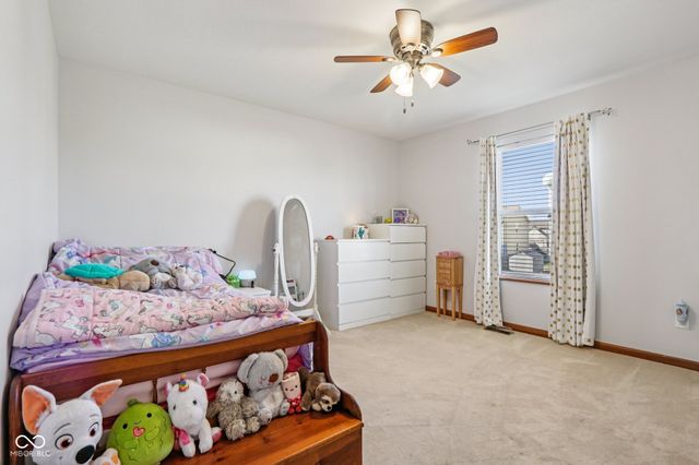 4434 W Windsong Court, New Palestine, IN 46163