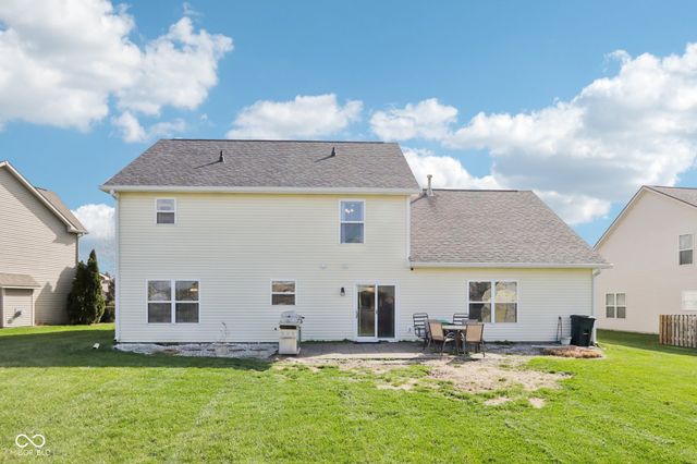 4434 W Windsong Court, New Palestine, IN 46163