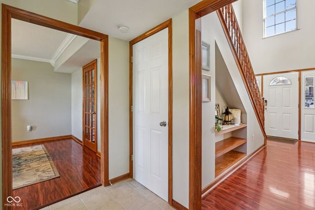 4434 W Windsong Court, New Palestine, IN 46163