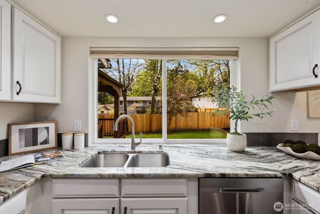 11817 SE 322nd Place, Auburn, WA 98092