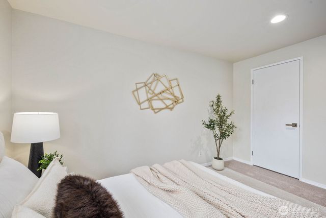 11817 SE 322nd Place, Auburn, WA 98092