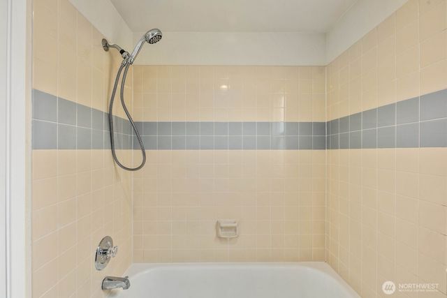 11817 SE 322nd Place, Auburn, WA 98092