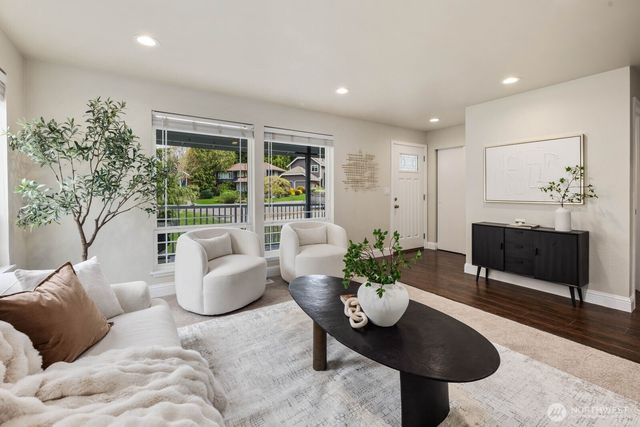 11817 SE 322nd Place, Auburn, WA 98092
