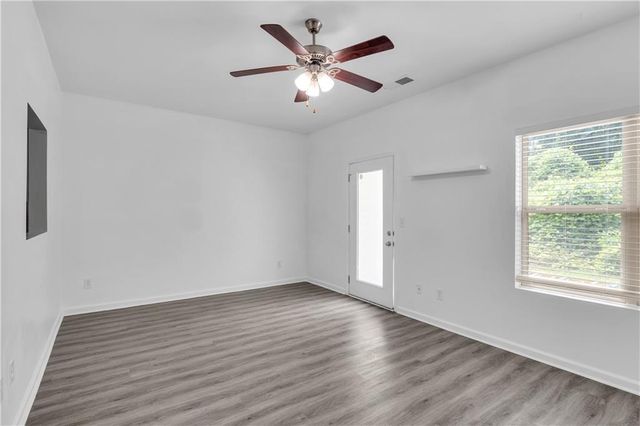 2827 Creek Bottom Court, Gainesville, GA 30504
