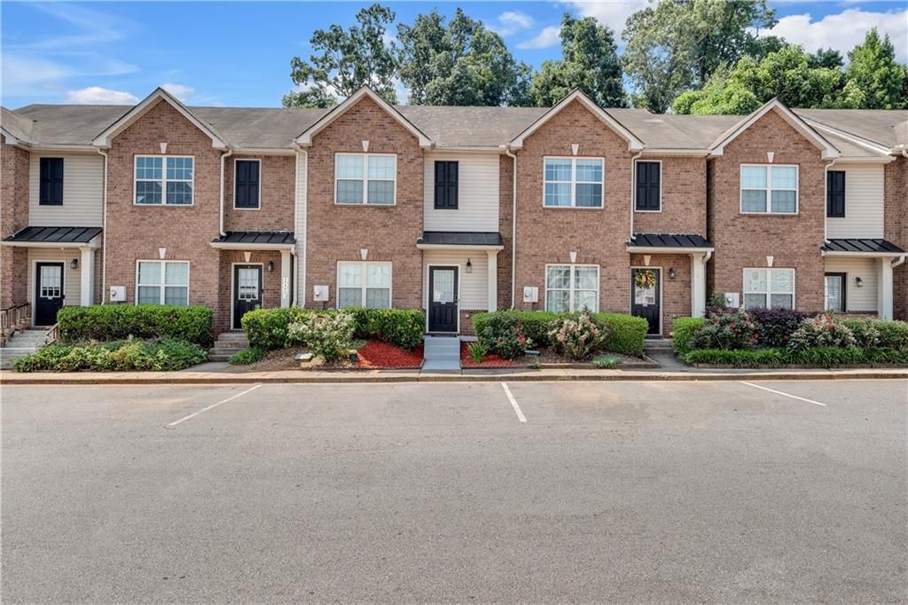 2827 Creek Bottom Court, Gainesville, GA 30504