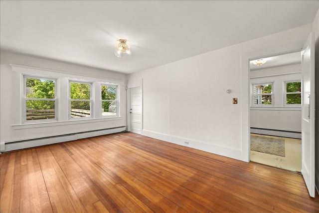 43 Prospect, Falmouth, MA 02540