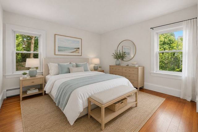 43 Prospect, Falmouth, MA 02540