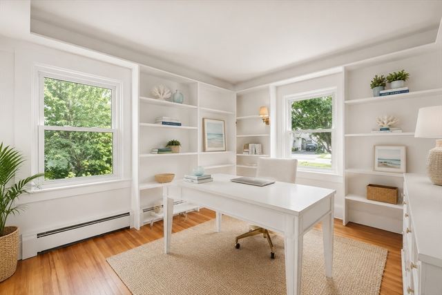 43 Prospect, Falmouth, MA 02540