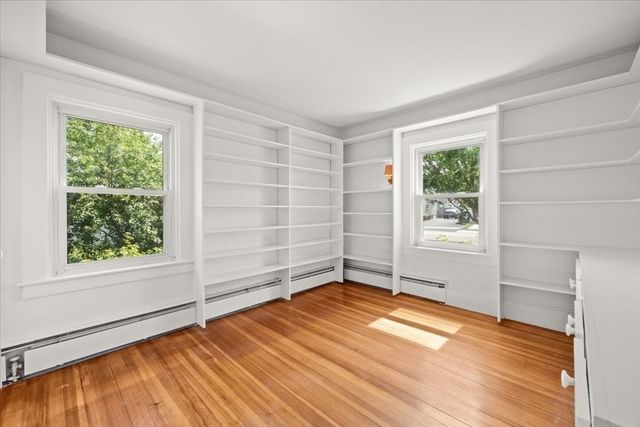 43 Prospect, Falmouth, MA 02540