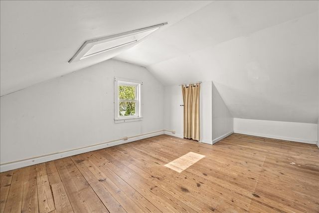 43 Prospect, Falmouth, MA 02540