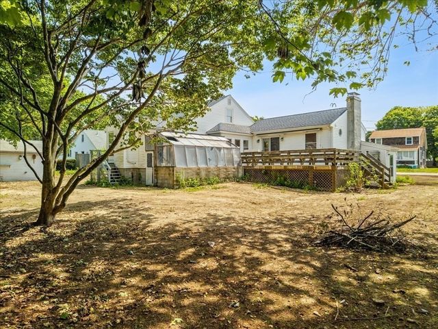 43 Prospect, Falmouth, MA 02540