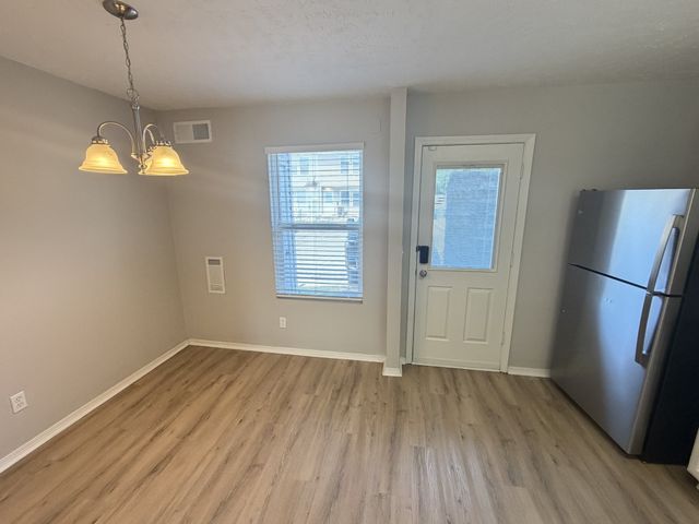 1001 Halifax Ln, Antioch, TN 37013