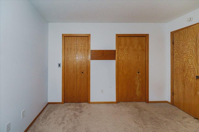 1845 Donegal Drive 2, Woodbury, MN 55125