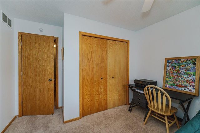 1845 Donegal Drive 2, Woodbury, MN 55125
