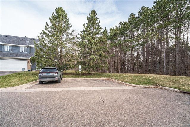 1845 Donegal Drive 2, Woodbury, MN 55125