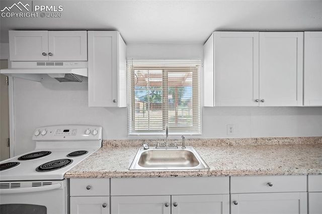 2920 Cheyenne Avenue, Pueblo, CO 81008